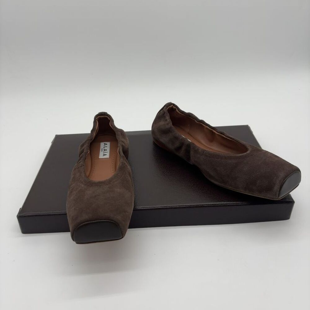 Alaïa Square Suede Ballet Flat